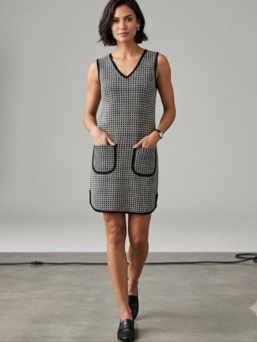 Max Studio Black and White Check Apron Smock Patterned Dress